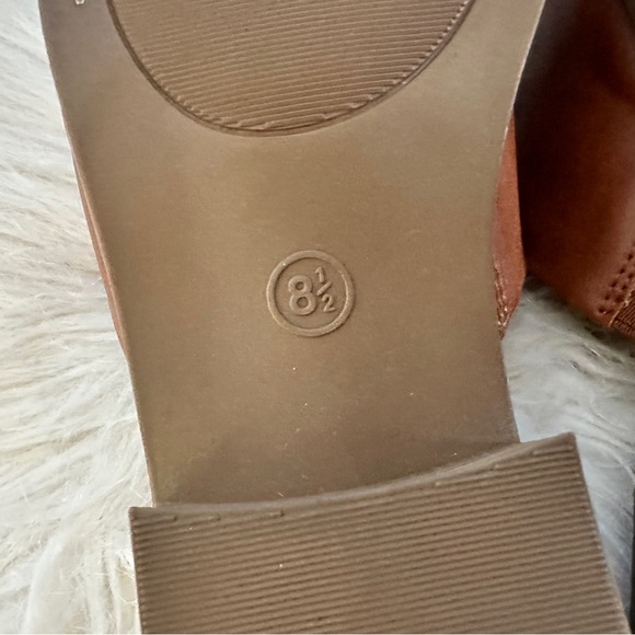 Universal Thread Brown Mule Flats 8.5 - Picture 7 of 7